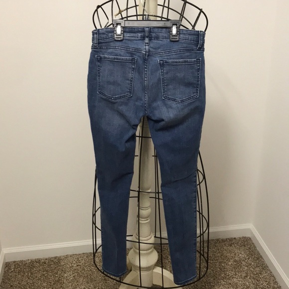 Gap light wash skinny jeans - Picture 2 of 4